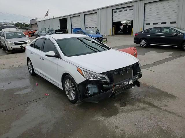 2015 Hyundai Sonata - Image 14