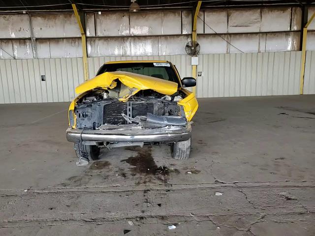 2002 Chevrolet S-10 Pickup - Image 11