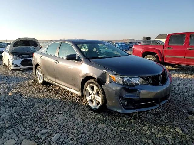 2012 Toyota Camry - Image 13