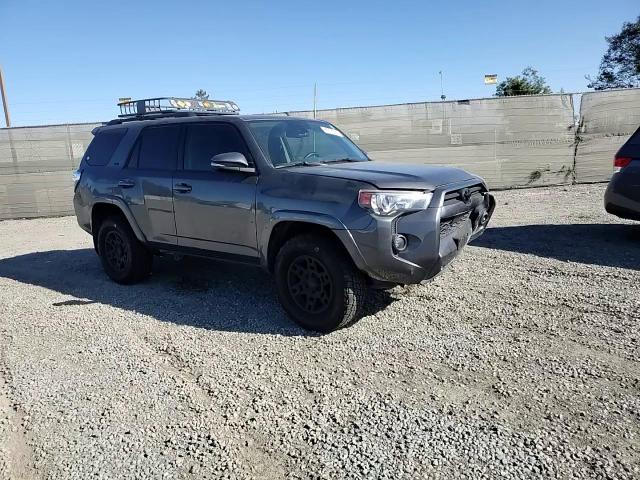 2021 Toyota 4Runner - Image 12
