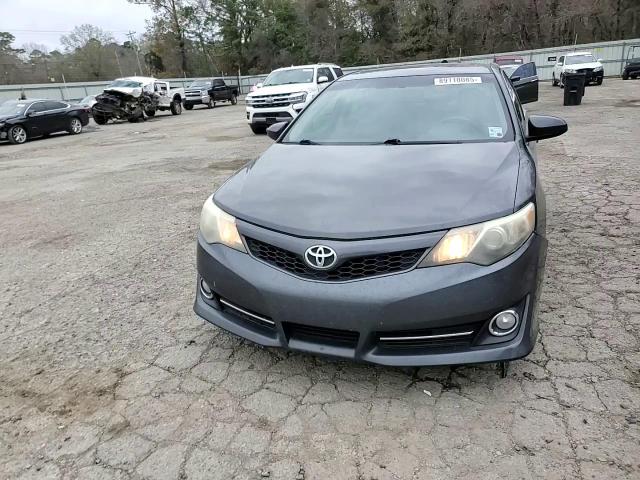2012 Toyota Camry - Image 11