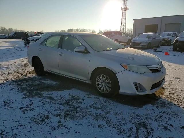 2014 Toyota Camry - Image 11