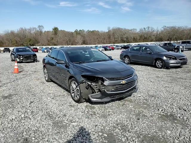 2017 Chevrolet Malibu - Image 14