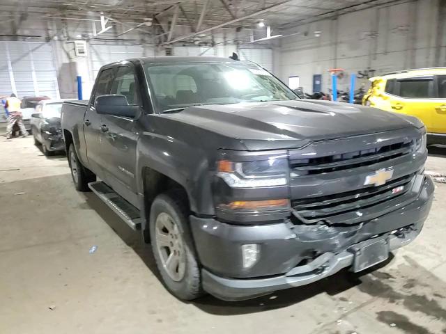 2016 Chevrolet Silverado - Image 10