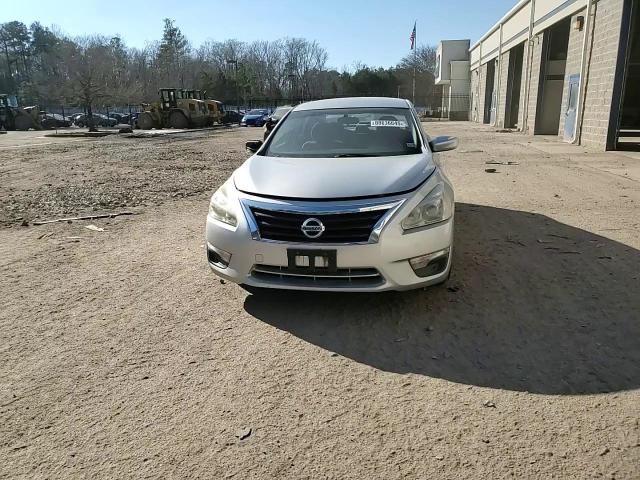 2013 Nissan Altima - Image 11