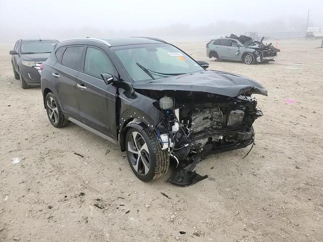 2018 Hyundai Tucson - Image 12