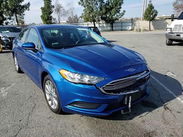 2017 Ford Fusion - Image 11