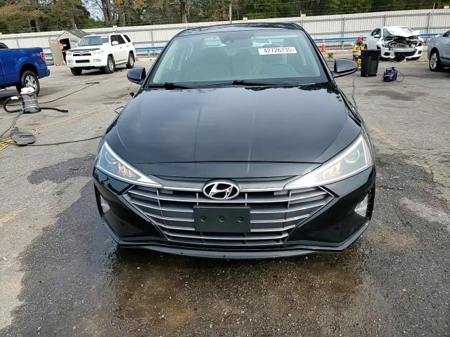 2020 Hyundai Elantra - Image 14
