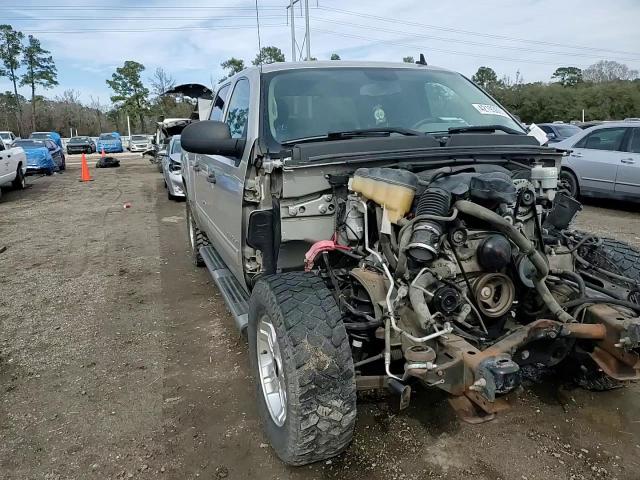 2008 GMC Sierra - Image 11