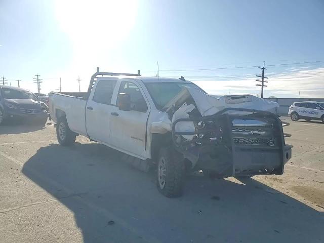 2019 Chevrolet Silverado - Image 10