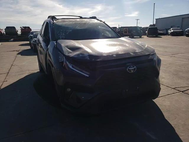 2024 Toyota RAV 4 - Image 11