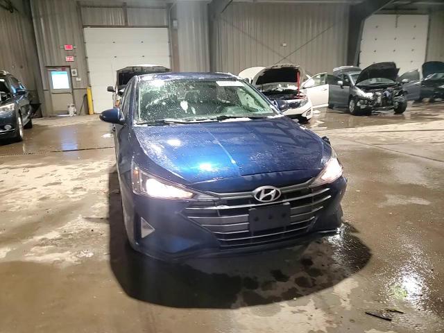 2020 Hyundai Elantra - Image 11