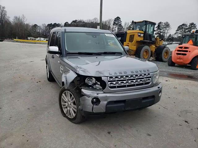 2011 Land Rover LR4 - Image 11