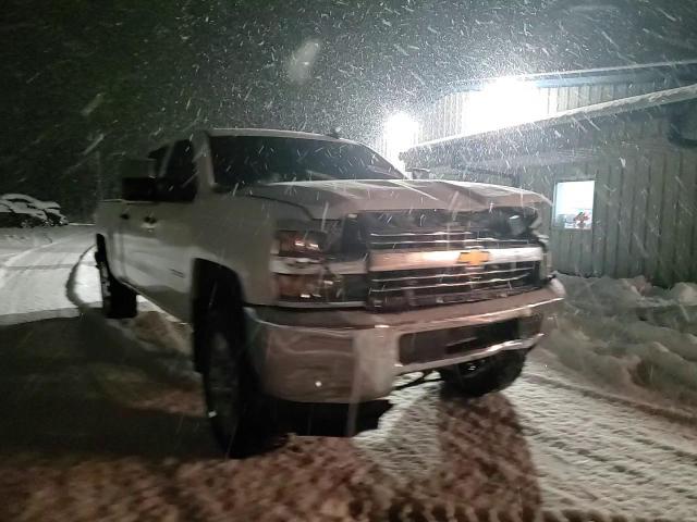 2015 Chevrolet Silverado - Image 13