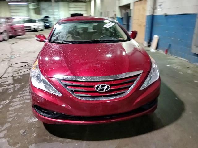2014 Hyundai Sonata - Image 13