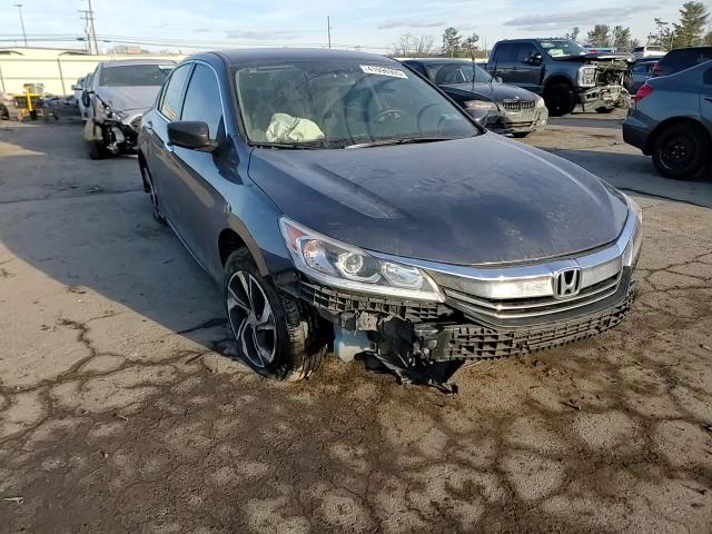 2017 Honda Accord - Image 11