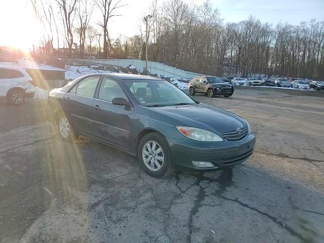 2003 Toyota Camry Le VIN: 4T1BE30K93U723898 Lot: 42214555