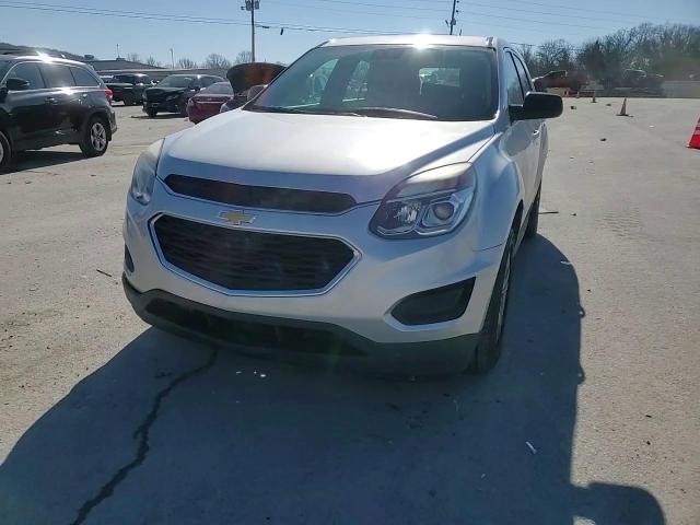 2017 Chevrolet Equinox - Image 14