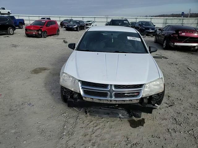 2013 Dodge Avenger - Image 11