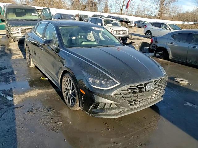 2021 Hyundai Sonata - Image 10