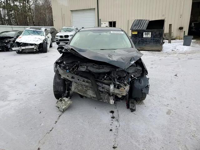 2017 Ford Focus - Image 10