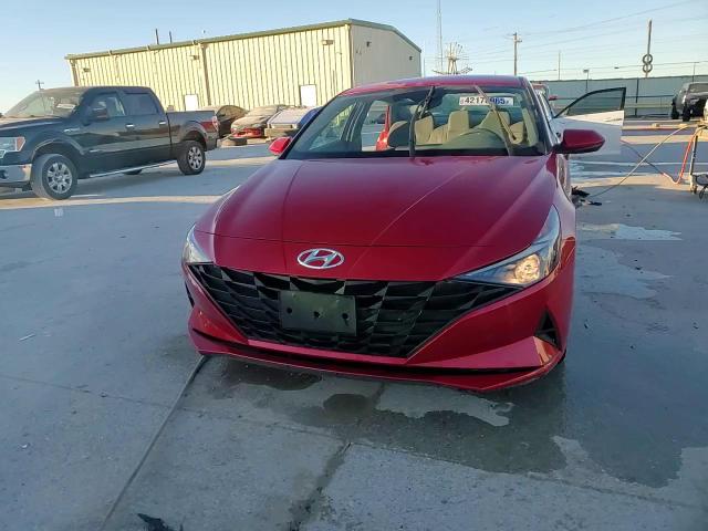 2021 Hyundai Elantra - Image 14