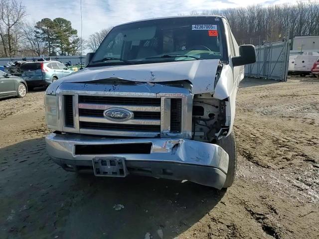 2008 Ford Econoline - Image 12
