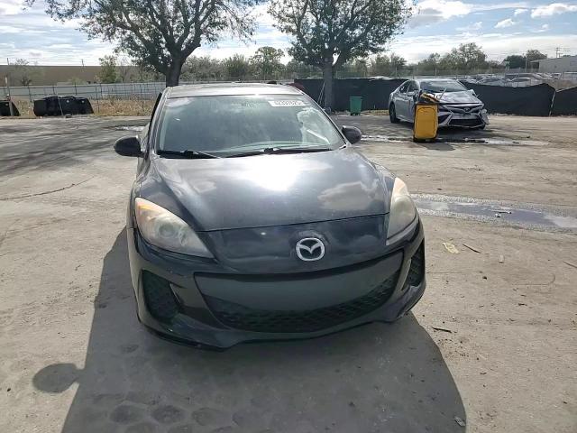 2013 Mazda 3 - Image 11