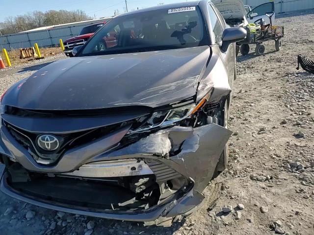 2018 Toyota Camry - Image 11