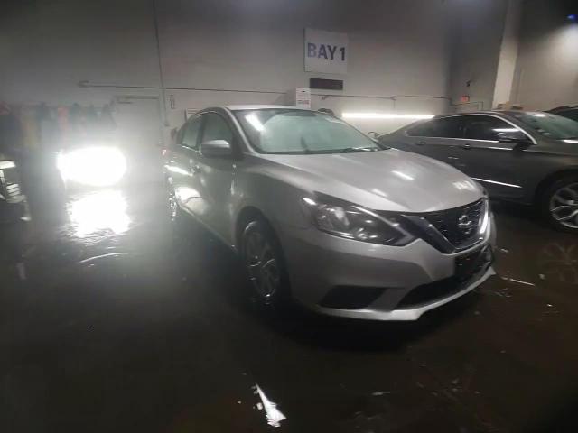2019 Nissan Sentra - Image 13