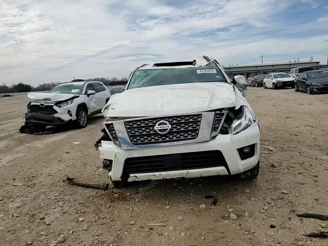 2019 Nissan Armada - Image 12
