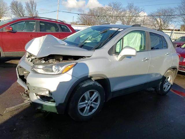2019 Chevrolet Trax - Image 12