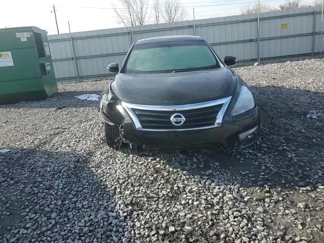 2013 Nissan Altima - Image 11