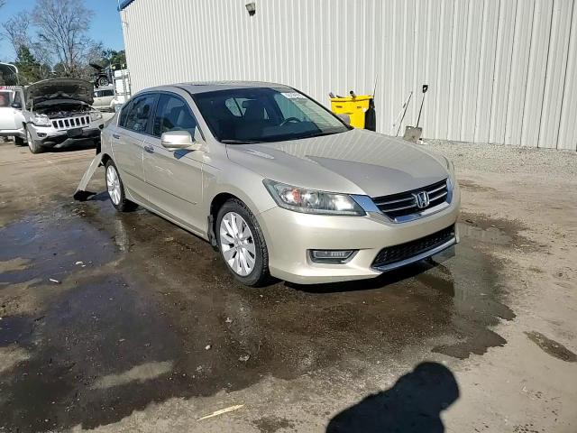 2013 Honda Accord - Image 13