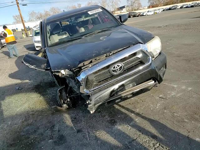 2013 Toyota Tacoma - Image 10