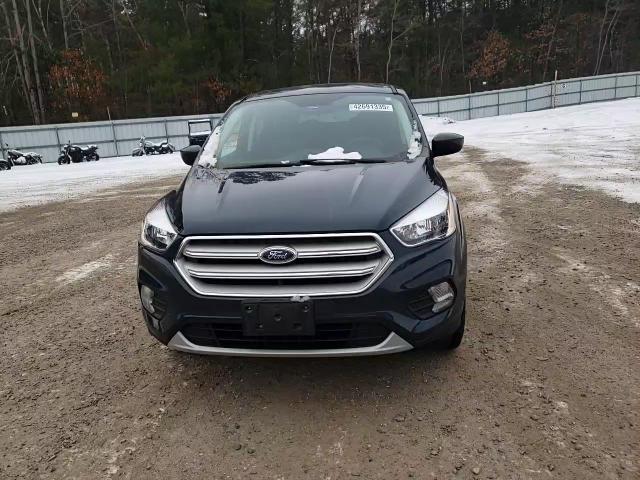2019 Ford Escape - Image 11