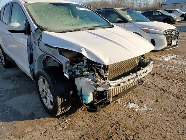 2015 Ford Escape - Image 15