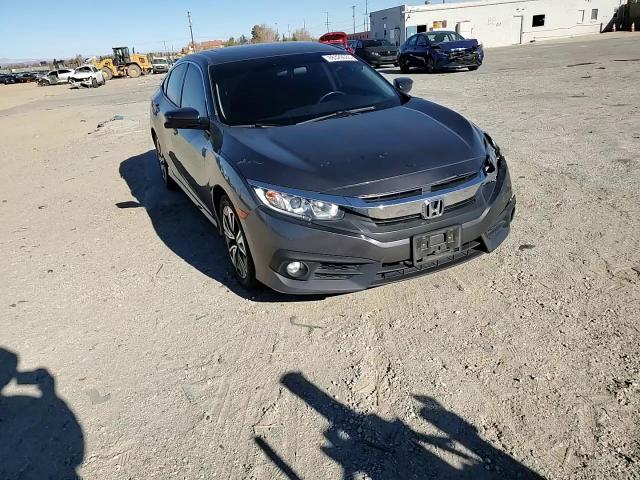 2018 Honda Civic - Image 11