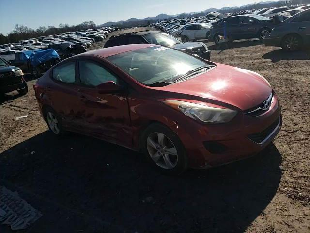 2013 Hyundai Elantra - Image 10