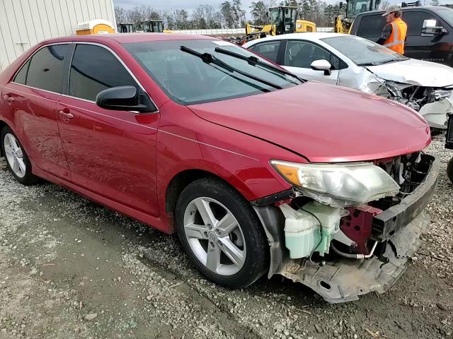 2013 Toyota Camry - Image 11