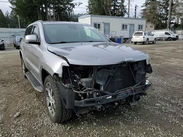 2018 Jeep Grand Cherokee - Image 11