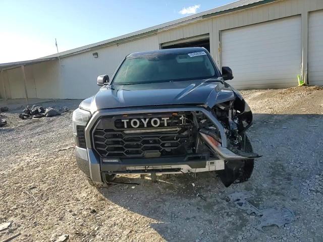 2023 Toyota Tundra - Image 15