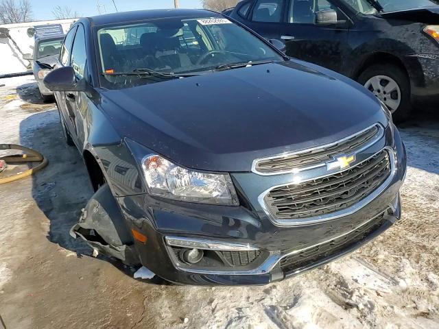 2016 Chevrolet Cruze - Image 13