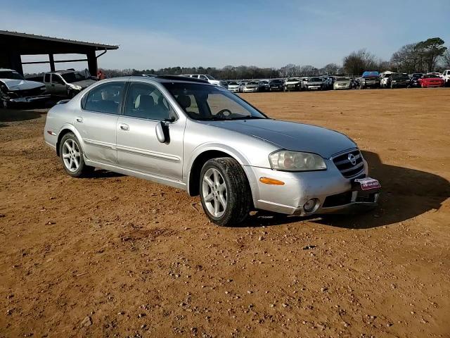 2003 Nissan Maxima - Image 10