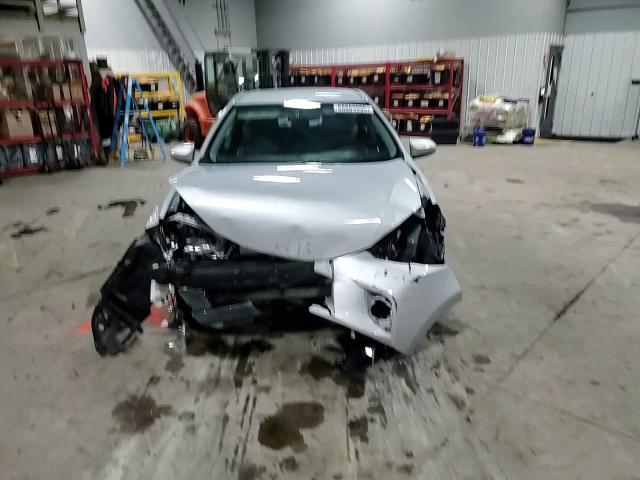 2015 Toyota Corolla - Image 11