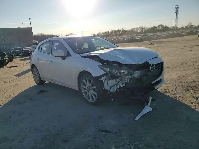 2016 Mazda 3 - Image 10