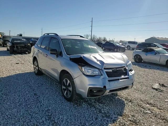 2017 Subaru Forester - Image 10