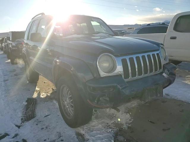 2004 Jeep Liberty (North America) - Image 12