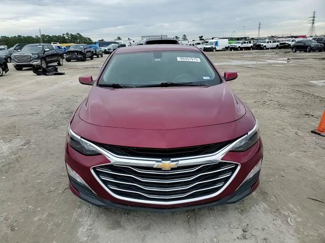 2020 Chevrolet Malibu - Image 11