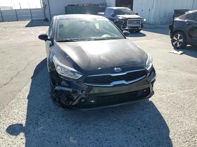 2019 Kia Forte - Image 10